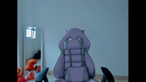 Danni online show from January 31, 2025, 9:59 pm