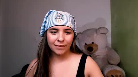 Snapshot of little__samantha_ chatting on July 23, 2026, 1:58 am Samantha. online show from July 23, 2026, 1:58 am