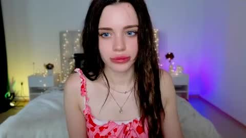 Snapshot of little_cuti1e chatting on June 30, 2026, 10:27 am Kathrine online show from June 30, 2026, 10:27 am