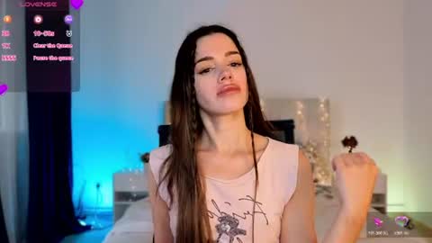Snapshot of little_cuti1e chatting on July 13, 2026, 7:44 am Kathrine online show from July 13, 2026, 7:44 am