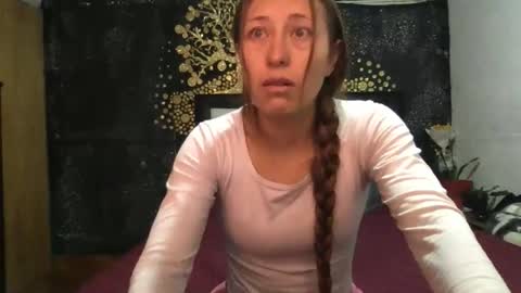 Snapshot of little_devil_diablita90 chatting on February 3, 2026, 12:43 pm Diablita online show from February 3, 2026, 12:43 pm