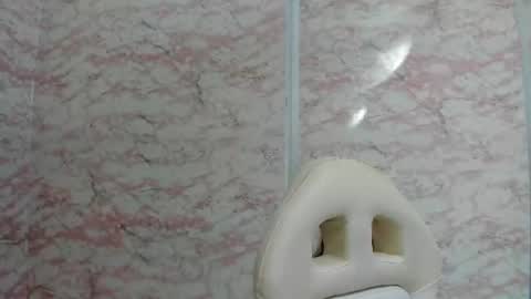 Snapshot of little_doll_4u chatting on July 22, 2026, 10:18 am ANNI online show from July 22, 2026, 10:18 am