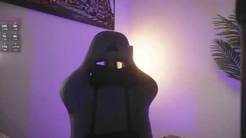 Help me reach 100 likes online show from February 20, 2026, 7:14 pm