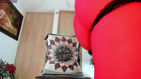 Izzi online show from March 6, 2025, 3:45 pm