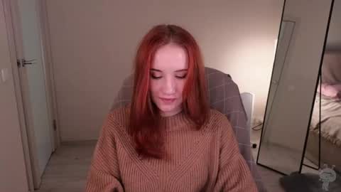 little_pretty_woman online show from June 1, 2026, 12:07 pm