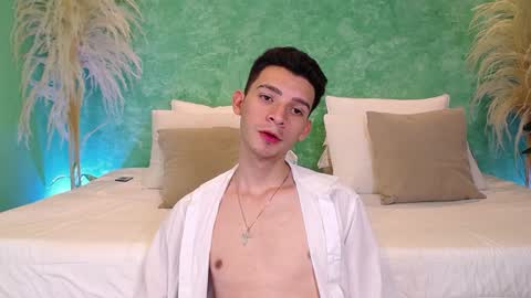 Juan Ferrer online show from February 1, 2025, 7:34 pm