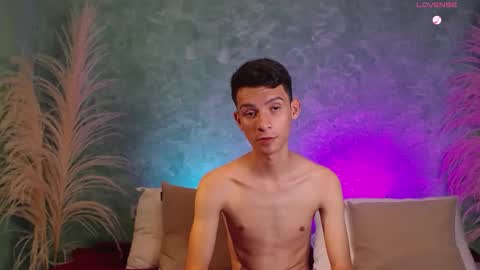 Juan Ferrer online show from March 11, 2025, 1:16 am