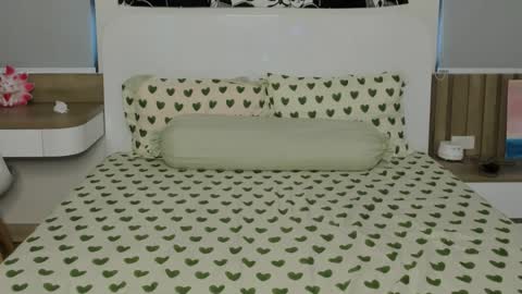 Yena and Gabby online show from April 2, 2026, 8:12 am