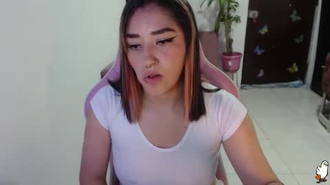 Snapshot of littleangelx_m chatting on October 24, 2025, 11:56 pm Daniela online show from October 24, 2025, 11:56 pm