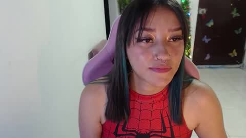 Snapshot of littleangelx_m chatting on January 12, 2026, 9:31 pm Daniela online show from January 12, 2026, 9:31 pm