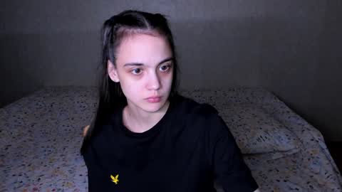 littleashleyy online show from December 22, 2024, 1:11 pm