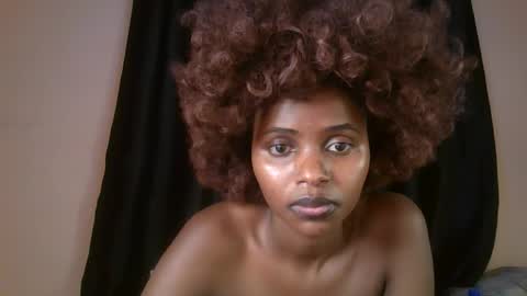 Snapshot of littlebunny2_ chatting on February 18, 2026, 11:11 pm littlebunny2 online show from February 18, 2026, 11:11 pm