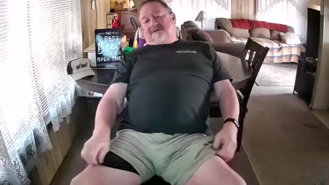 Littled83057 online show from January 24, 2025, 8:00 pm