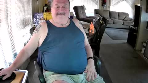 Littled83057 online show from July 10, 2026, 6:21 pm