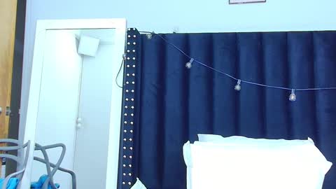 Snapshot of littleebonymommy chatting on March 10, 2025, 2:06 am Tania online show from March 10, 2025, 2:06 am