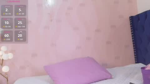 Tania  online show from April 14, 2026, 8:15 pm