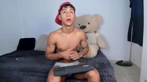 Snapshot of littleparker chatting on March 8, 2026, 12:53 pm PARKER online show from March 8, 2026, 12:53 pm