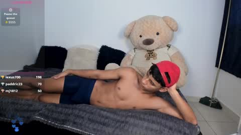 Snapshot of littleparker chatting on April 4, 2026, 1:08 pm PARKER online show from April 4, 2026, 1:08 pm