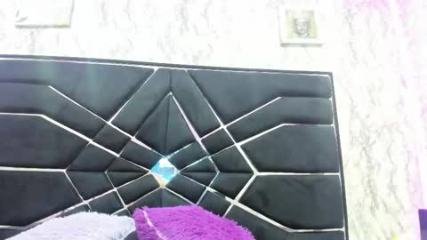 Sussy  online show from September 23, 2025, 11:46 am