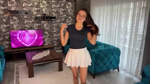 little sweety online show from October 10, 2025, 3:00 pm