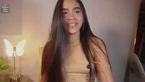 littletammy_ online show from March 28, 2026, 4:39 pm