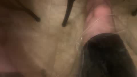 Snapshot of littletj324312 chatting on May 28, 2026, 2:42 am Little Tj online show from May 28, 2026, 2:42 am