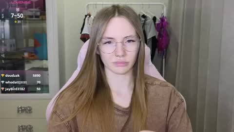 Eliana online show from March 5, 2025, 2:23 pm