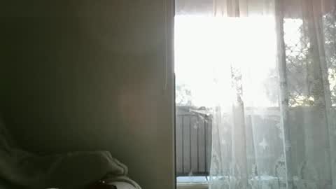 litzsa online show from November 14, 2025, 8:35 am