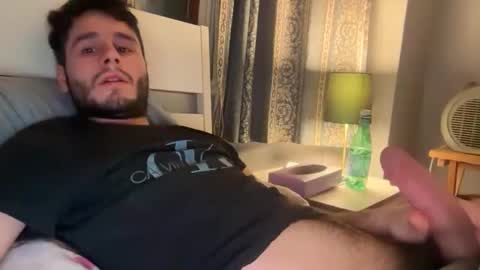 Snapshot of livefantesy4 chatting on January 10, 2026, 5:15 pm livefantesy4 online show from January 10, 2026, 5:15 pm