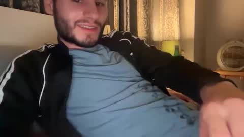 Snapshot of livefantesy4 chatting on January 18, 2026, 12:58 am livefantesy4 online show from January 18, 2026, 12:58 am