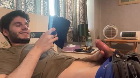 Snapshot of livefantesy4 chatting on February 4, 2026, 4:02 pm livefantesy4 online show from February 4, 2026, 4:02 pm