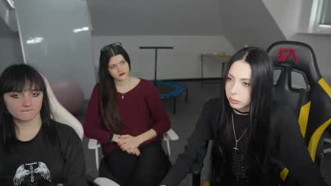 Sheryl online show from March 25, 2026, 11:27 am