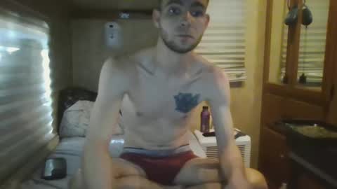 Snapshot of livetyy chatting on October 15, 2025, 5:24 pm livetyy online show from October 15, 2025, 5:24 pm