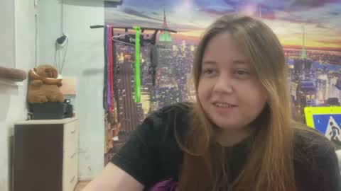 Snapshot of liviacherry chatting on August 8, 2026, 5:04 pm Aria online show from August 8, 2026, 5:04 pm