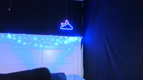 Liv online show from December 7, 2024, 9:33 pm