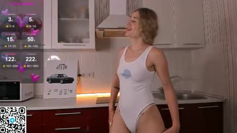 Snapshot of livyybosom chatting on June 24, 2026, 1:54 pm My name is Livy Nice to meet you Thumbs up please its important online show from June 24, 2026, 1:54 pm