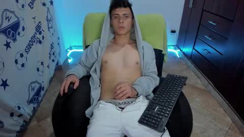 Chris online show from March 5, 2026, 4:08 am