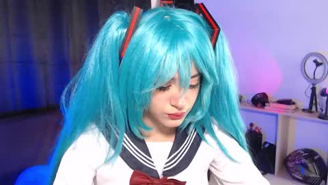 Elizabeth online show from November 20, 2025, 10:20 pm