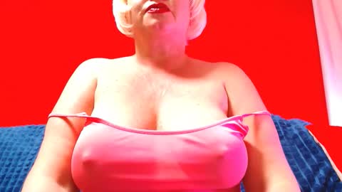 LizaBrazzer online show from April 20, 2026, 3:31 am