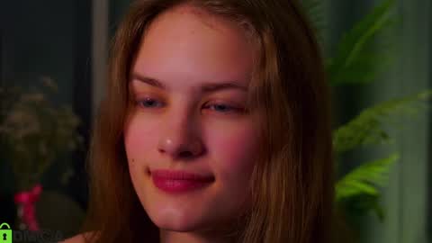 Snapshot of lizbethcoll chatting on December 14, 2024, 5:58 pm Sunnheart online show from December 14, 2024, 5:58 pm