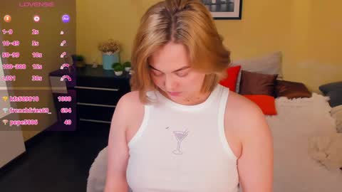 Snapshot of lizbethhaith chatting on December 27, 2024, 1:32 am Lizbeth or Lizzy online show from December 27, 2024, 1:32 am