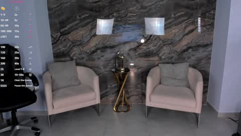 Lizzi  online show from January 25, 2025, 6:01 am