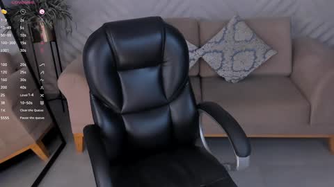 Lizzi  online show from January 31, 2025, 11:56 pm