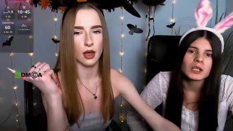 Snapshot of lizzie_boom chatting on October 25, 2025, 7:19 pm lizzie_boom online show from October 25, 2025, 7:19 pm