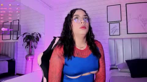  Lizzie  online show from February 24, 2026, 12:03 pm