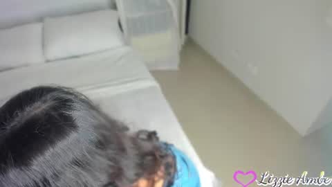 Snapshot of lizzieamber chatting on July 14, 2026, 10:21 am lizzieamber online show from July 14, 2026, 10:21 am