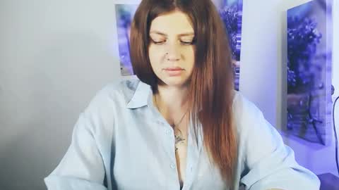 Lizzy3 online show from June 7, 2026, 8:40 am