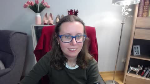 Lizzy online show from December 5, 2025, 5:38 am