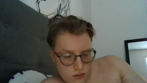 Snapshot of ljc_vmontminy3 chatting on December 22, 2025, 3:09 pm Vincethecock online show from December 22, 2025, 3:09 pm