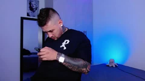lliamm 2 online show from June 3, 2026, 4:04 am